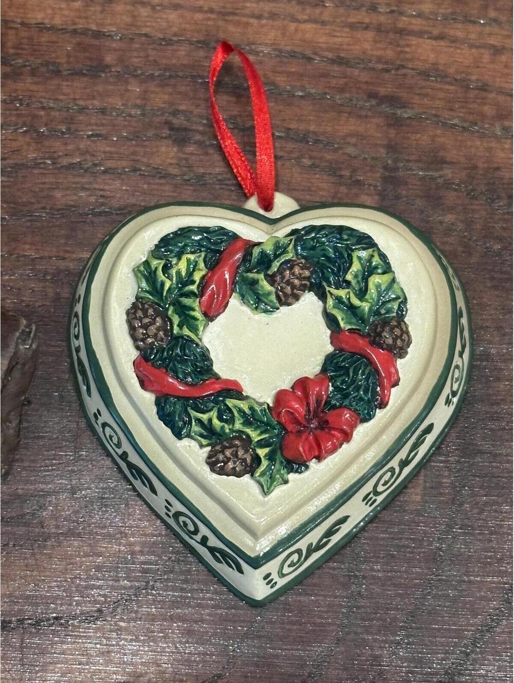 Vintage Dillard's Ornaments Baking Molds - Wreath